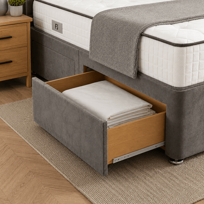 Amelia Petite Line Divan Bed